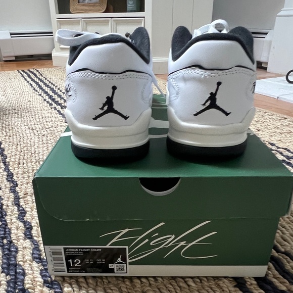 Jordan Flight Court Men’s White/Black Sneakers. Size 12 New in box. - Picture 6 of 8